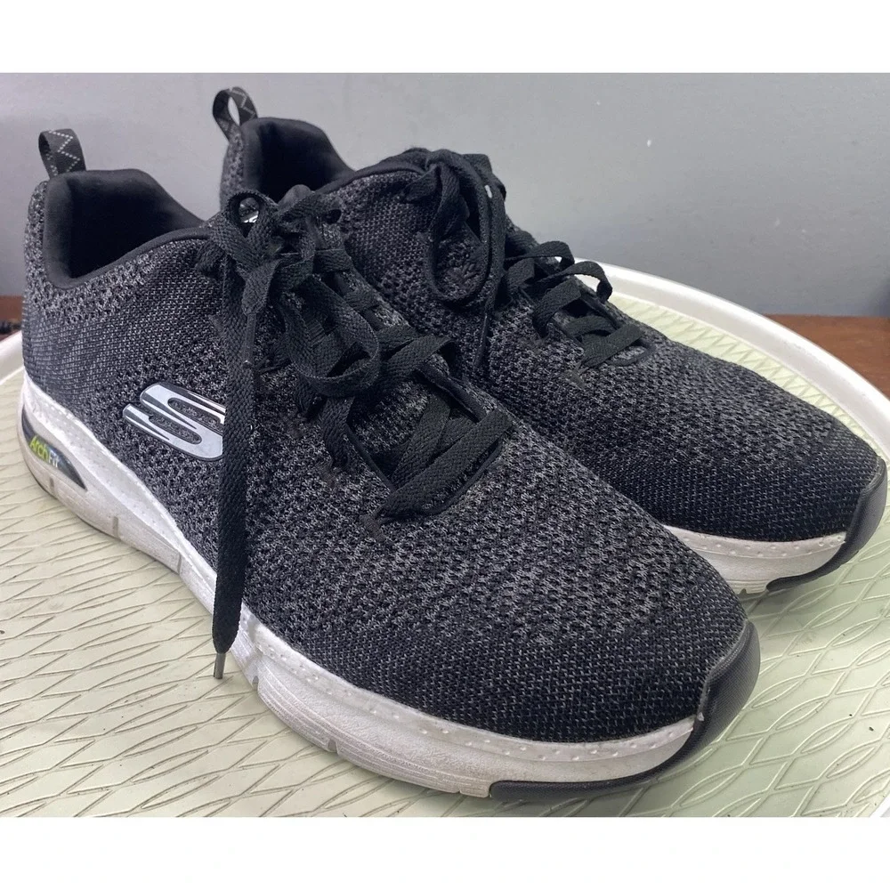 Skechers Men's Loafers Athletic Slip On Shoes Memory Foam‎ Relaxed Fit Black 12